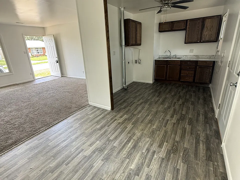 58 Medial Dr