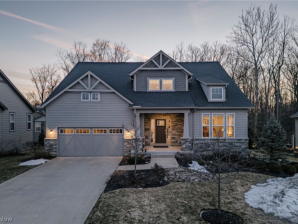 1st image of 554 Salt Lake Cir