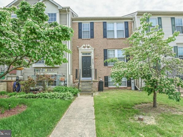 925 Chestnut Manor Ct