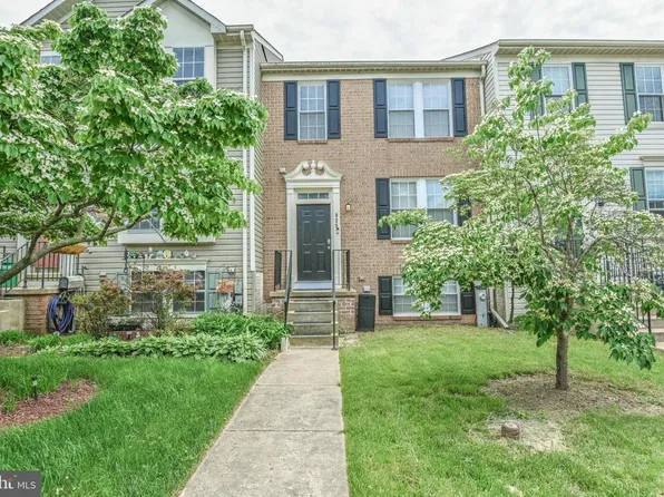 925 Chestnut Manor Ct, Baltimore, MD 21226
