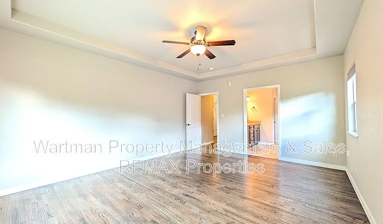 6209 Leon Young Dr — Photo 31