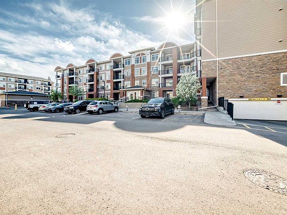2nd image of 3727 SW Sage Hill Dr NW #1212