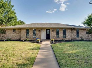 5405 Vickers Dr, Wichita Falls, TX 76310