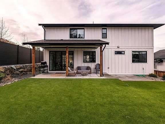 2nd image of 1842 Vee Rd