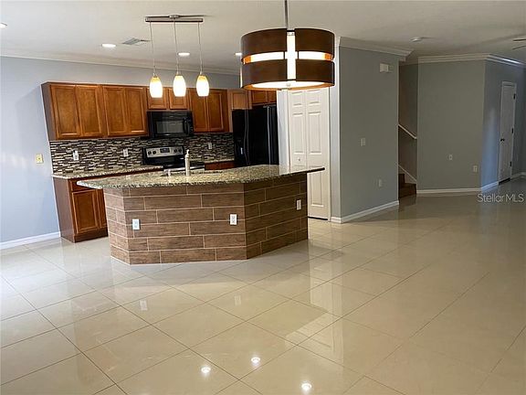 4th image of 6207 Crestdale Pl