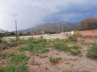 3213 Thunder Rd, Alamogordo, NM 88310