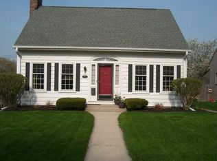3011 N 90th St, Milwaukee, WI 53222