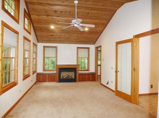 13 Brock Ct, Oswego, IL 60543