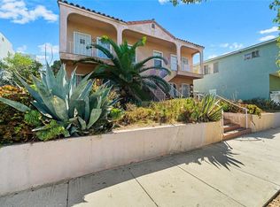 2216 Locust Ave, Long Beach, CA 90806