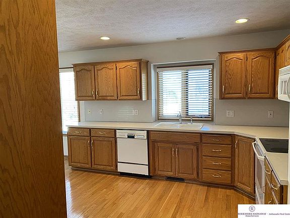 3rd image of 2206 N 151st St