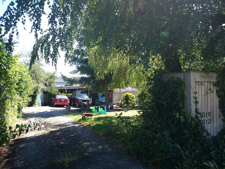 1st image of 3010 Fuhrman Ave E