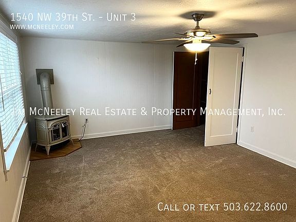 3rd image of 1540 NW 39th St #3
