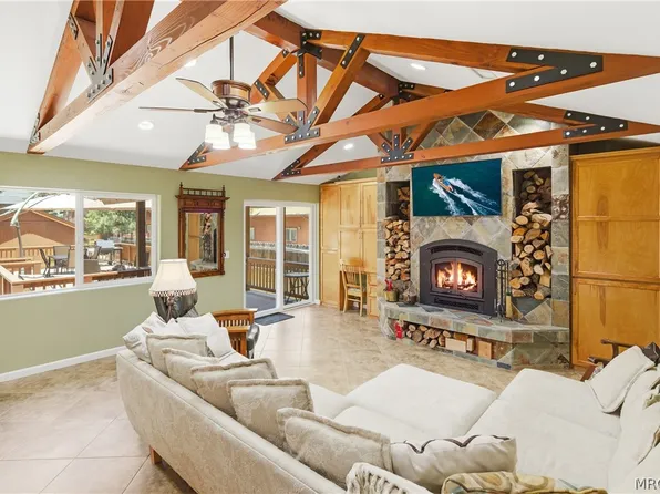 39201 Starview Ln, Big Bear Lake, CA 92315