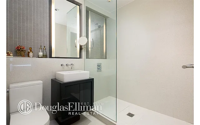 Rented by Douglas Elliman | media 34