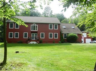 73 Jeffrey Ln, Berlin, CT 06037