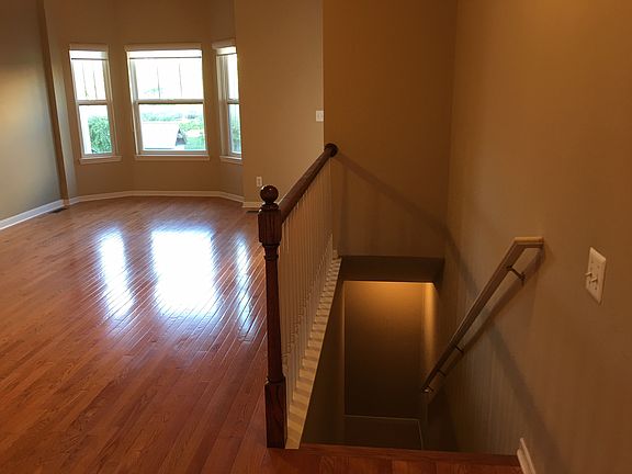 4th image of 25581 Portico Ln