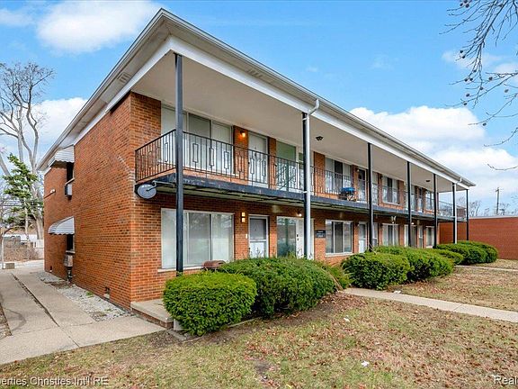 4th image of 20231 Kelly Rd