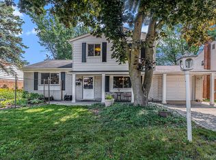 23814 Barfield St, Farmington Hills, MI 48336