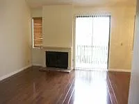 2 bed, 2.5 bath, 1592 sqft, $4,000 — Photo 2