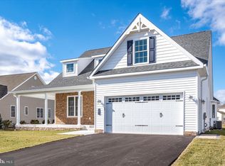 6 Plantation Ct, Ocean View, DE 19970