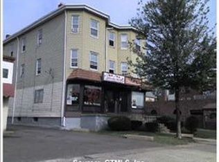 393 Franklin Ave, Hartford, CT 06114