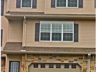 435 Galleon Dr, Mechanicsburg, PA