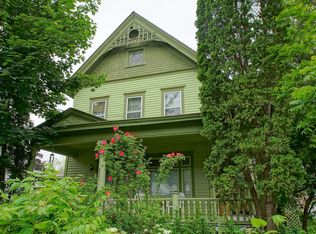 822 W 4th St, Red Wing, MN 55066