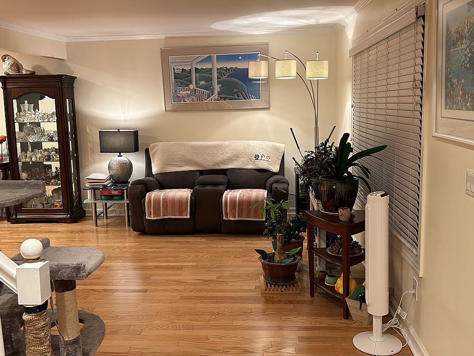 2nd image of 3660 Heatherwood Ct