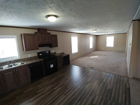 4th image of 81 Apple Ln