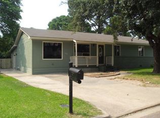 114 Bering St, Vicksburg, MS 39180
