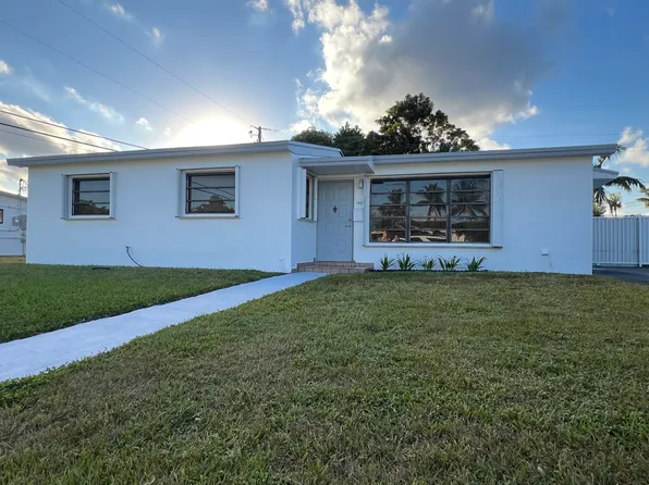 1420 SW 93rd Ct, Miami, FL 33174