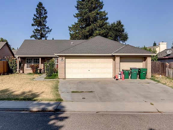 3rd image of 615 Bronze Ln