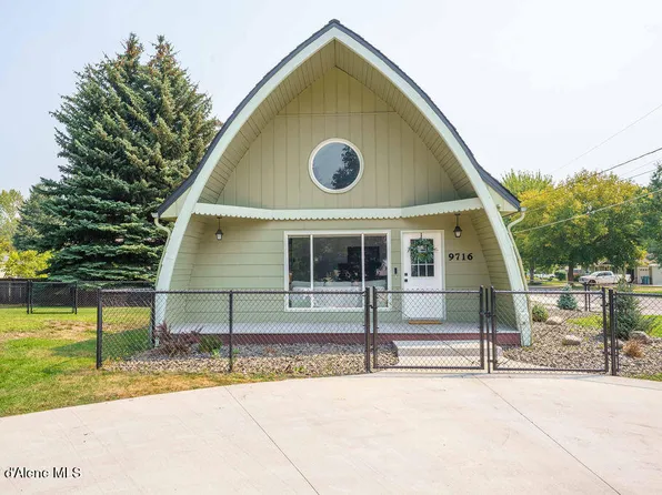 9716 N Baack Rd, Hayden, ID 83835