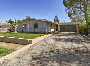 15705 La Cubre Dr, Victorville, CA 92394