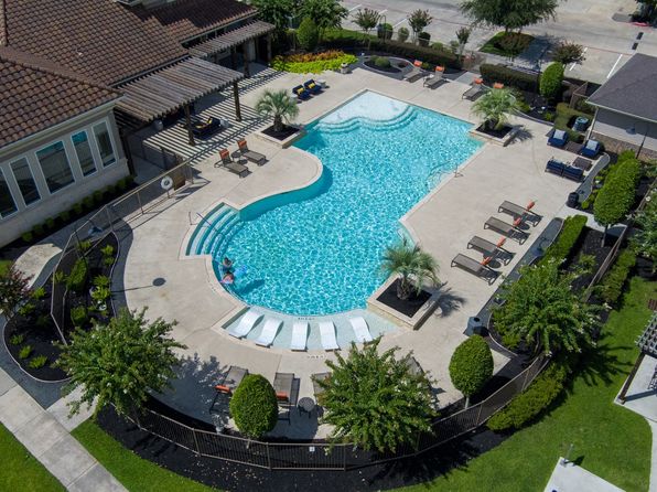 2200 N Loop 336 W APT 532