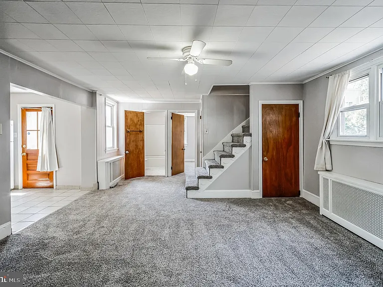239 Lemonte St — Photo 11