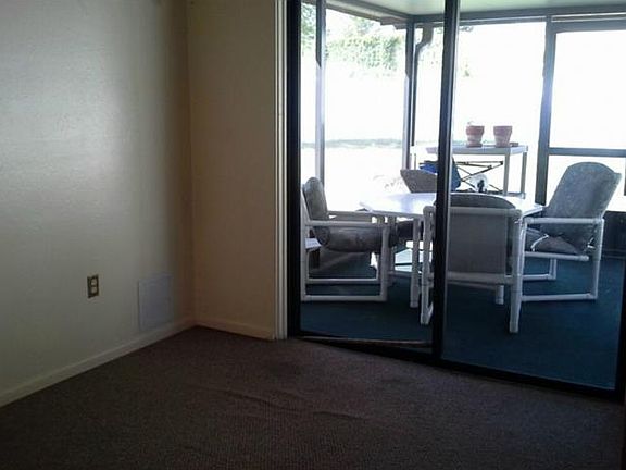 3rd image of 6224 Hillwood Dr