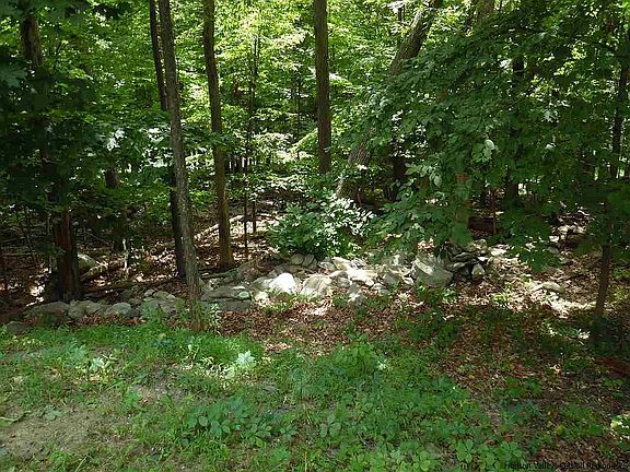 4th image of 8 Emil Dr