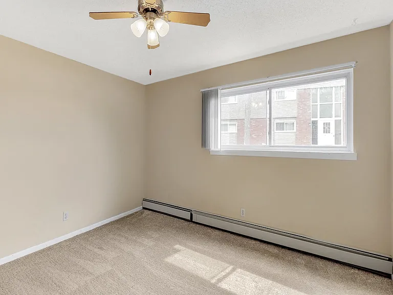 Oak Valley Apartments — Photo 81