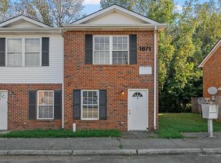 1871 Waters Edge Dr, Clarksville, TN 37043