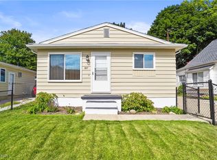 807 Albemarle Ave, Cuyahoga Falls, OH 44221