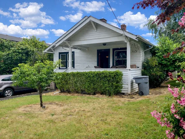 227 NW 23rd St, Corvallis, OR 97330