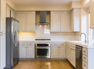 338 Olive Ave, Carlsbad, CA 92008