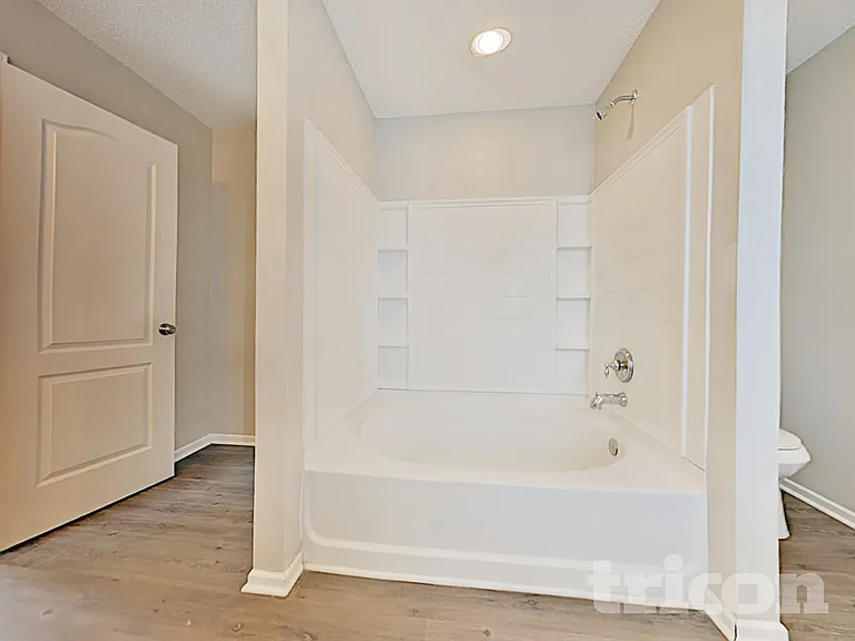 7921 Crackling Ln — Photo 26