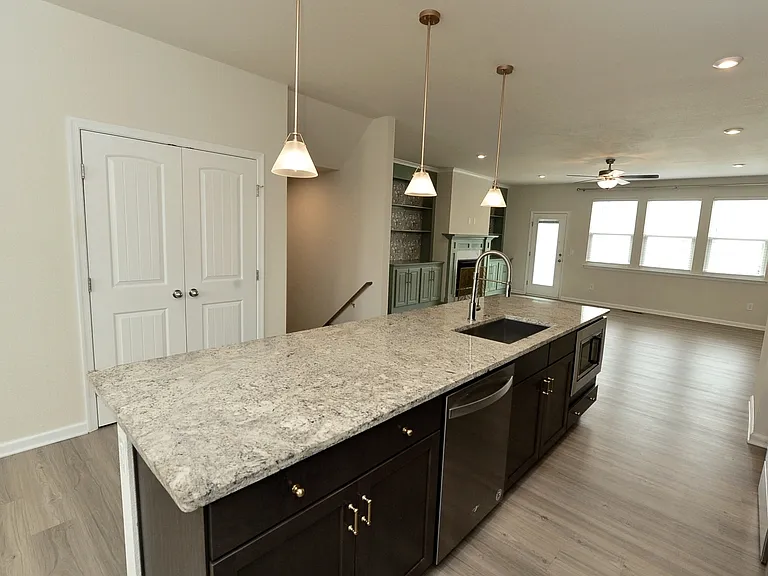 1701 Pasture Pl — Photo 13