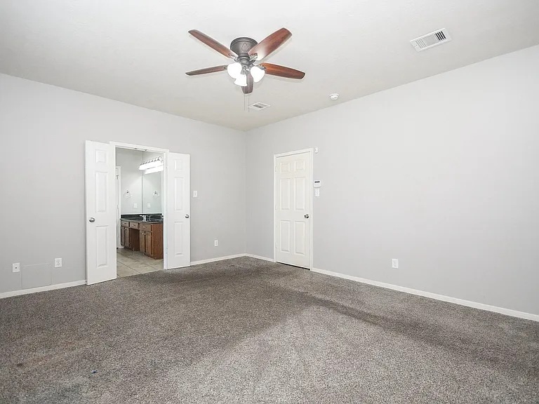 14319 Heath Falls Ln — Photo 16