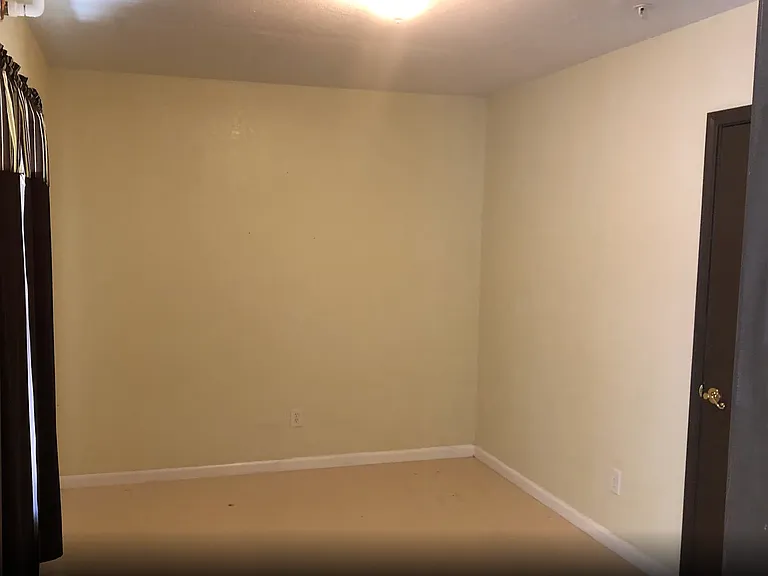 2522 Holly Hill Dr — Photo 5