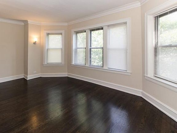 5th image of 1542 W Waveland Ave #2