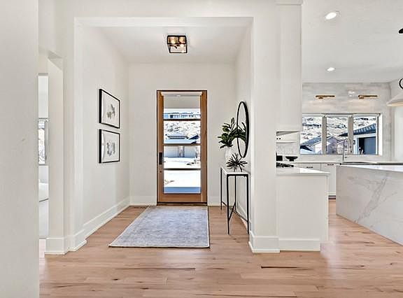 5th image of 2517 N Pleasant Hill Way
