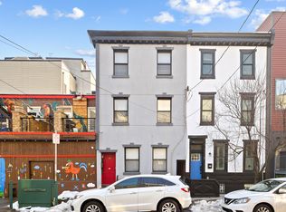 106 W Thompson St FLOOR 3, Philadelphia, PA 19122